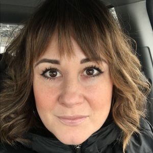 Meet your Posher, Janelle